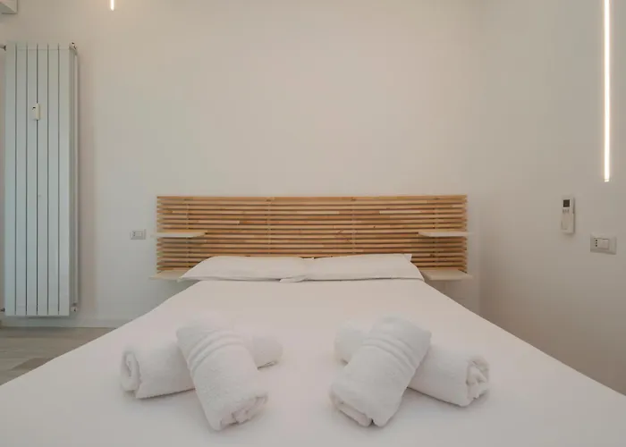 Apartamento I-host - Cambiasi 8